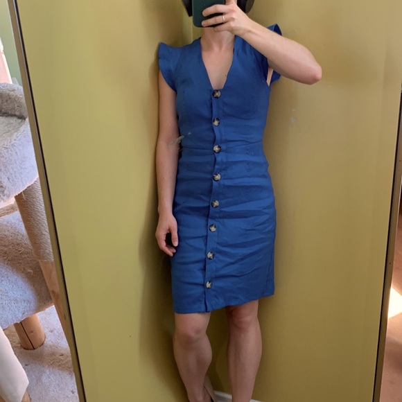 Button down v neck dress - Picture 3 of 3